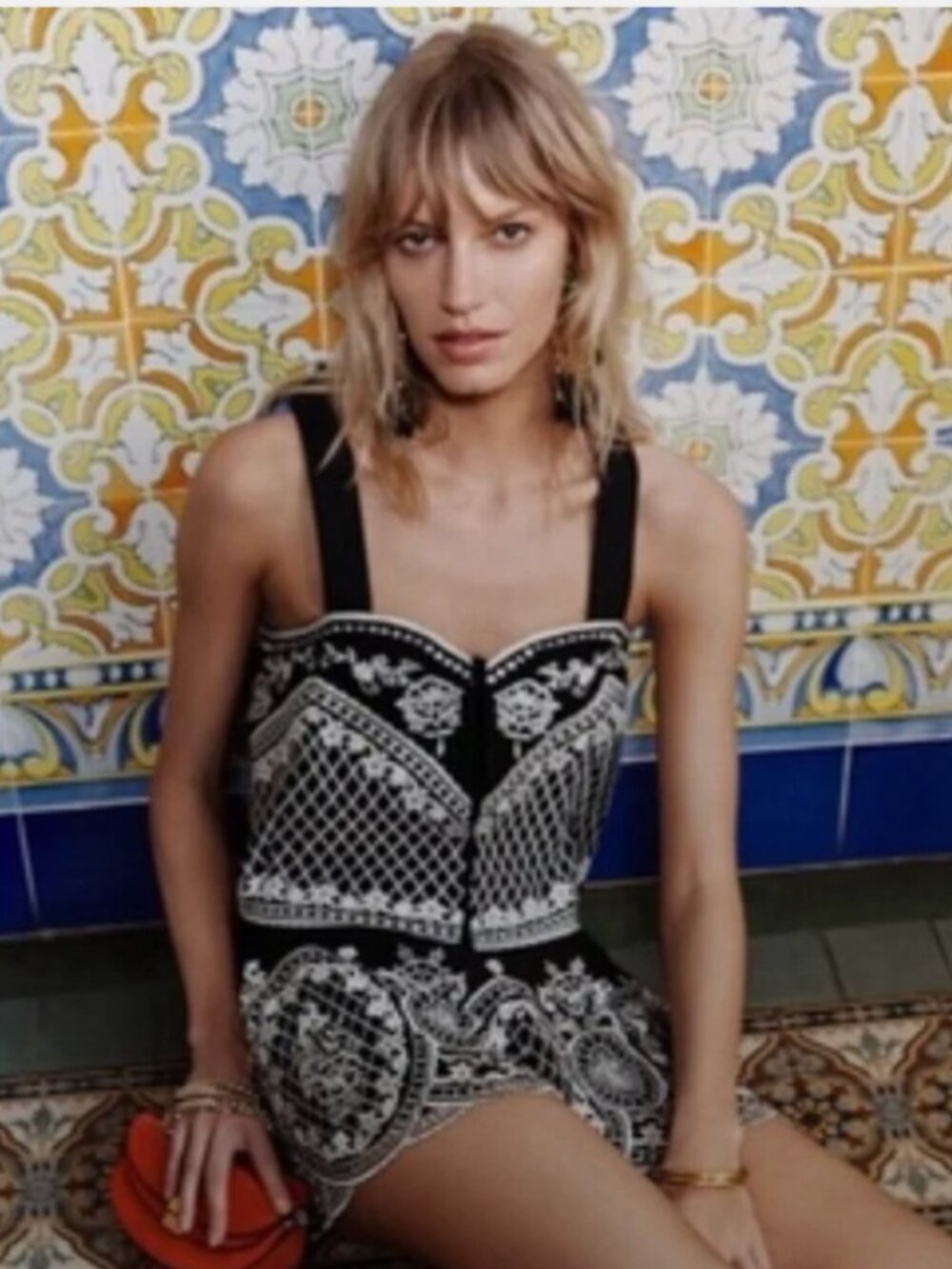 INTERMIX Eliana Embroidered Black White Swing Crop Top XS/S P